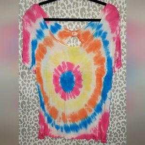 Loose Fitting T-shirt